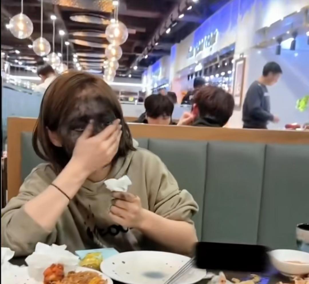 墨鱼汁真的洗不掉？仅3招教你轻松搞定~